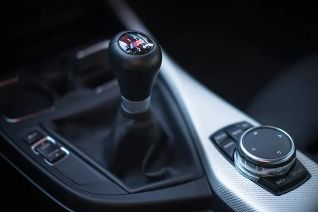 ワイオージェーユー カジノ Android/iOS アプリ